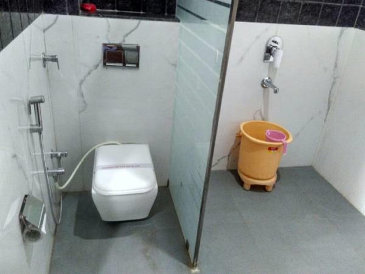 Hotel Blue Star Datia Exterior foto